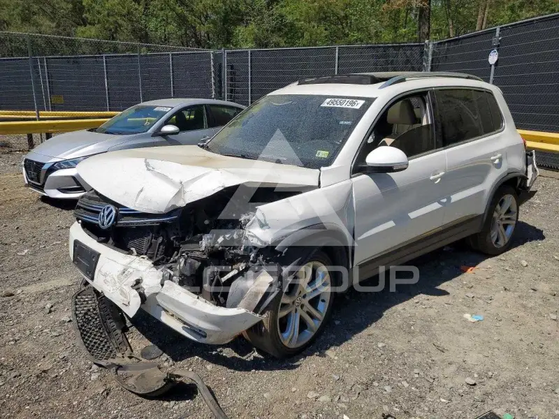 2012 Volkswagen Tiguan фото