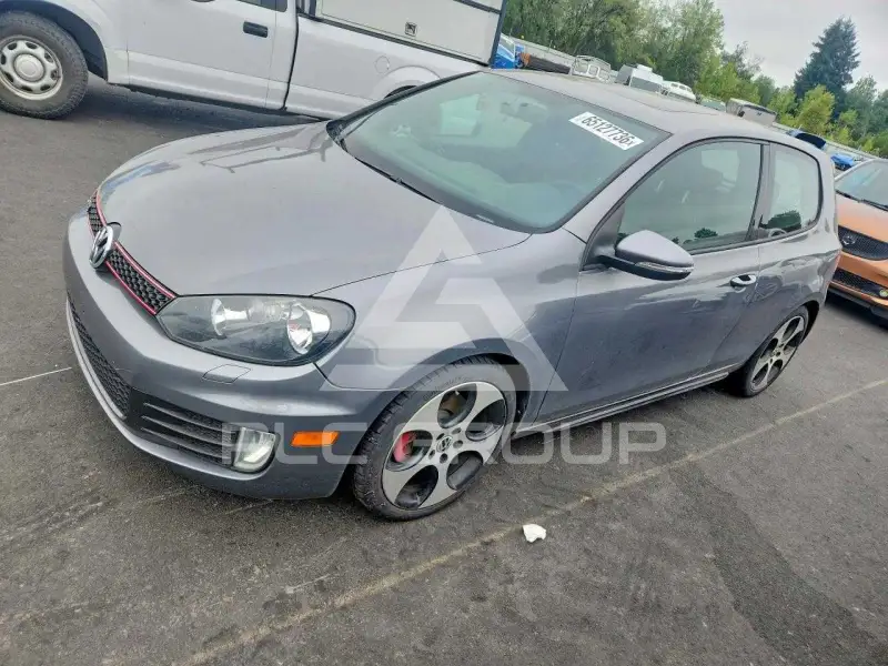 2012 Volkswagen GTI фото