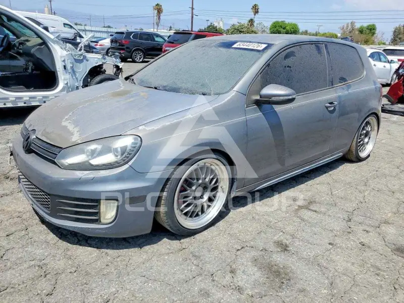2012 Volkswagen GTI фото