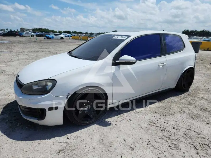 2012 Volkswagen GTI фото