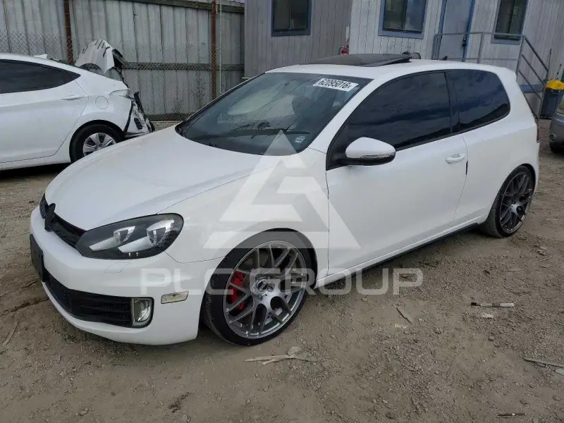 2012 Volkswagen GTI фото