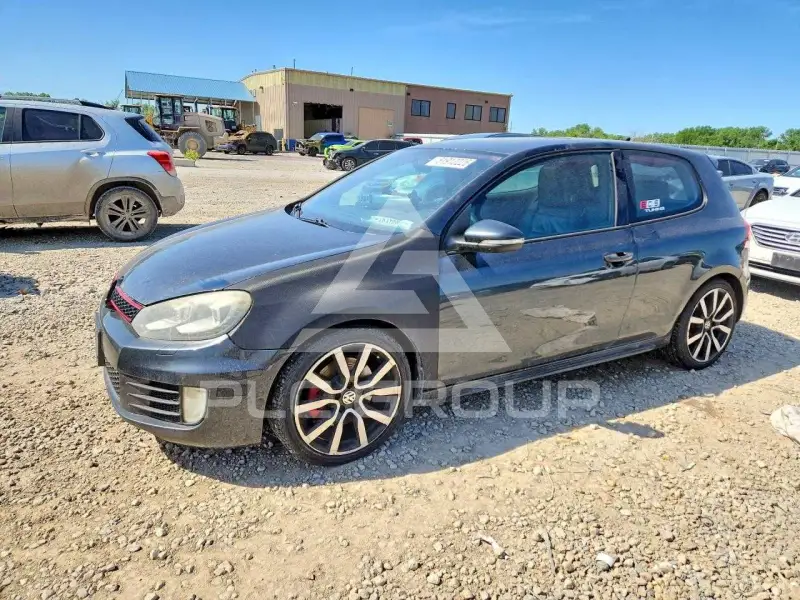 2012 Volkswagen GTI photo