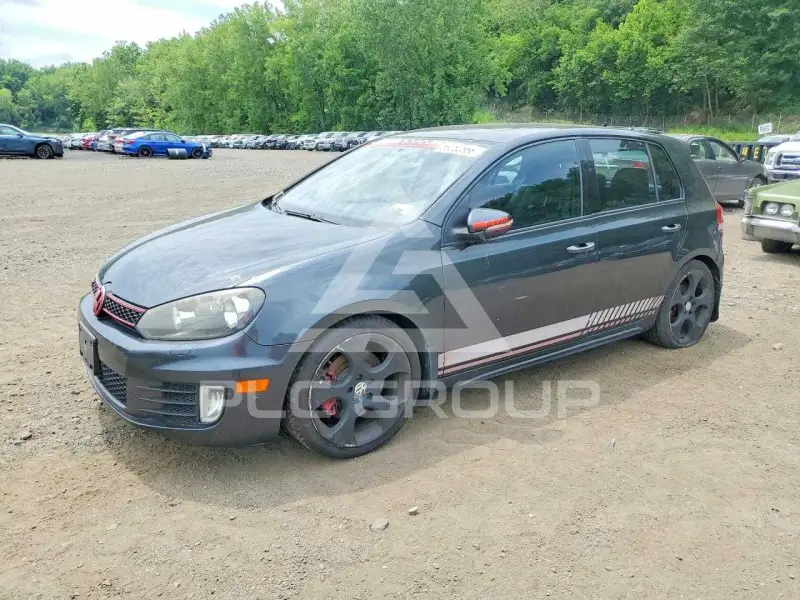 2012 Volkswagen GTI photo