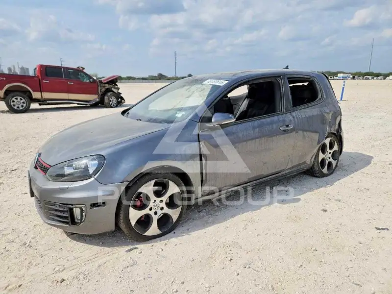 2012 Volkswagen GTI фото
