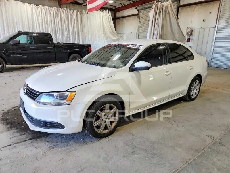 2012 Volkswagen Jetta фото