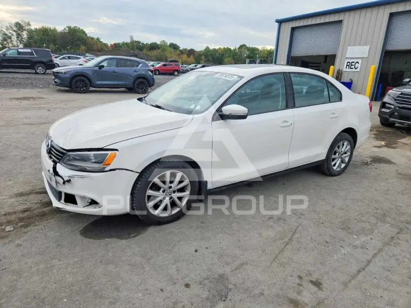 2012 Volkswagen Jetta фото