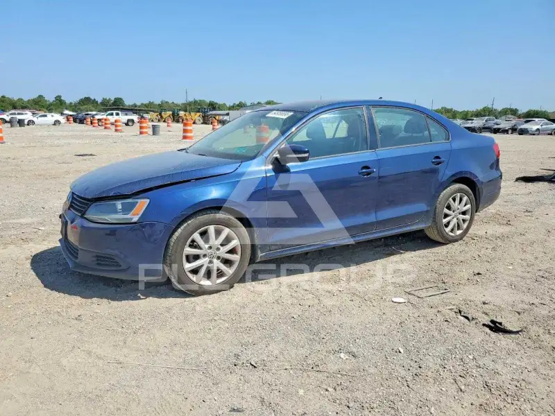 2012 Volkswagen Jetta photo