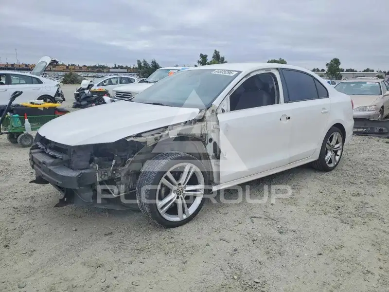 2012 Volkswagen Jetta photo