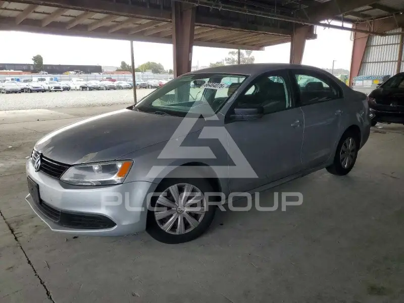 2012 Volkswagen Jetta photo