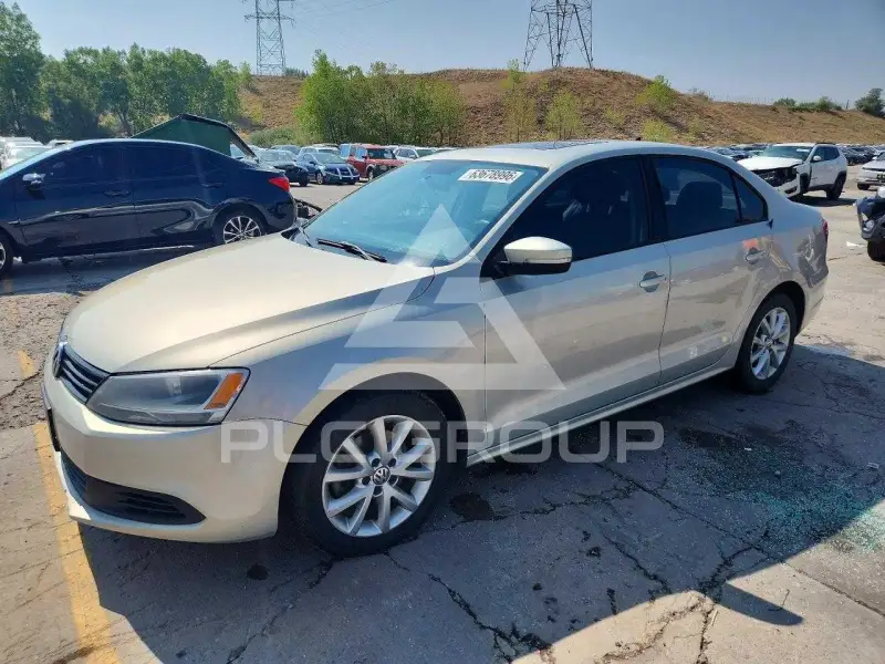 2012 Volkswagen Jetta фото