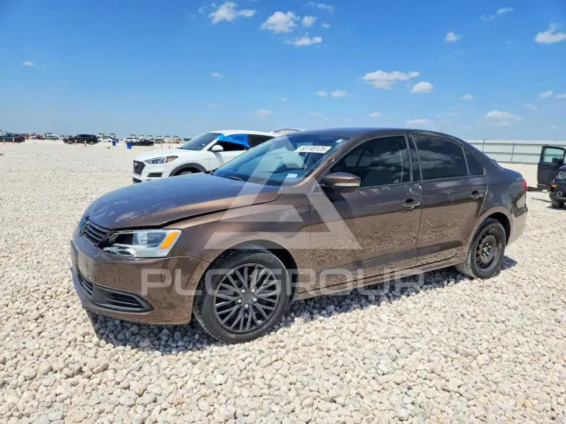 2012 Volkswagen Jetta photo