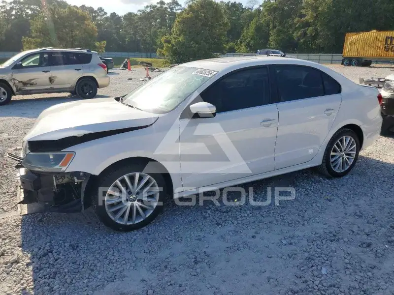 2012 Volkswagen Jetta photo