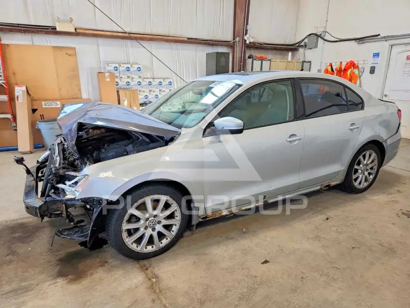 2012 Volkswagen Jetta photo
