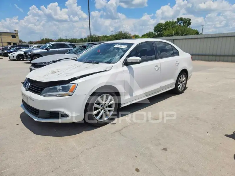 2012 Volkswagen Jetta photo