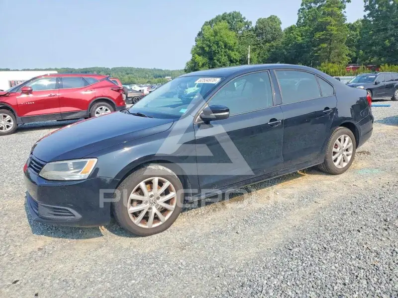2012 Volkswagen Jetta photo