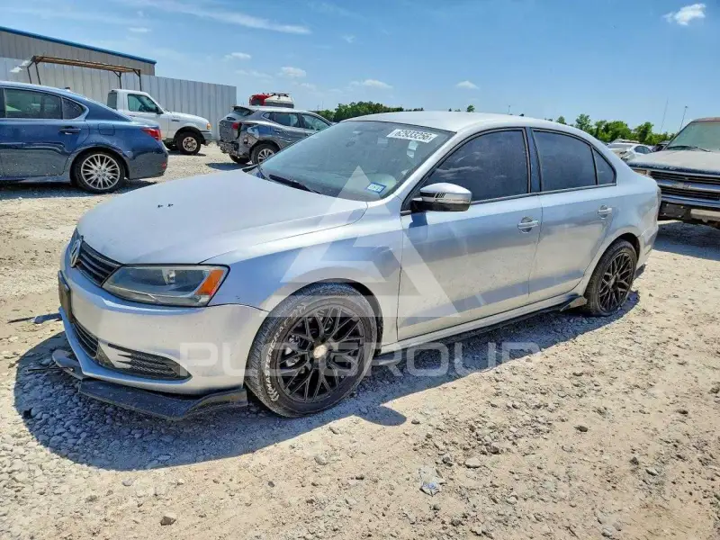 2012 Volkswagen Jetta фото