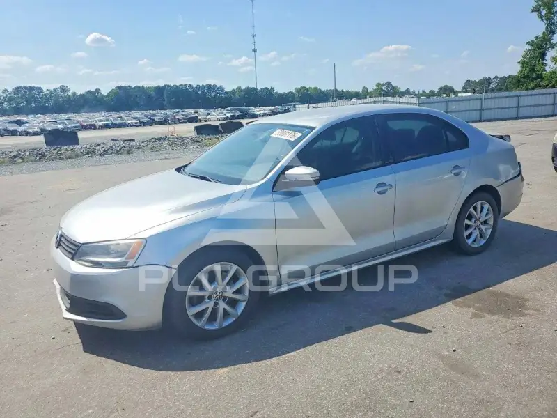 2012 Volkswagen Jetta photo