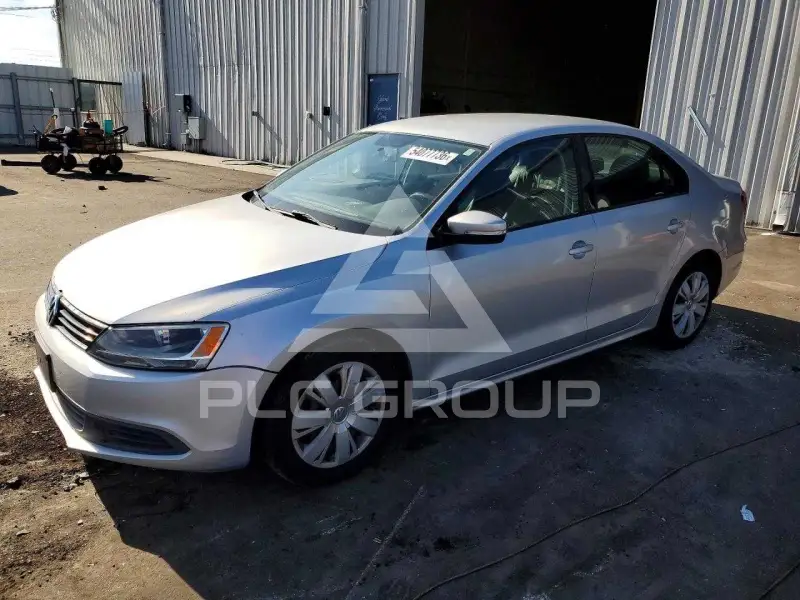 2012 Volkswagen Jetta фото