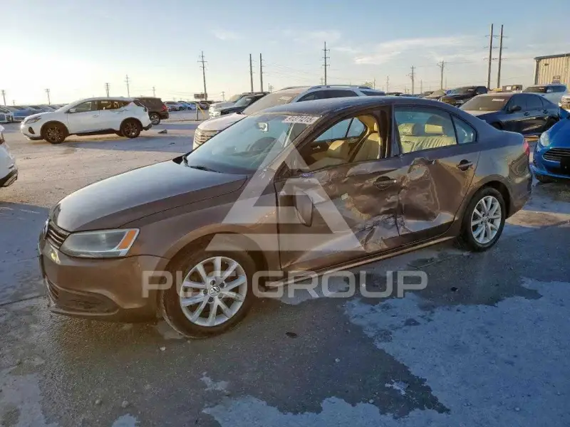 2012 Volkswagen Jetta photo