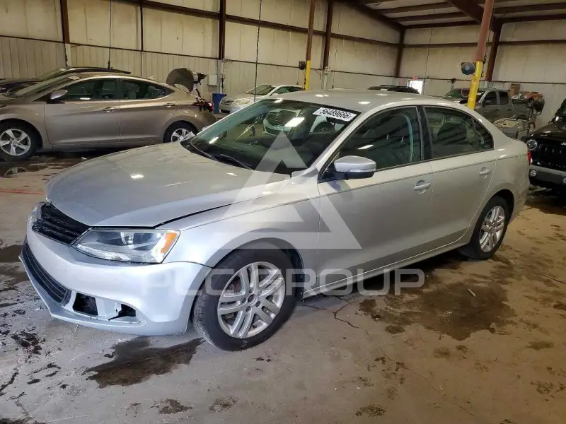 2012 Volkswagen Jetta photo