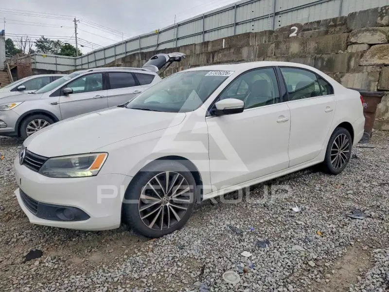 2012 Volkswagen Jetta photo
