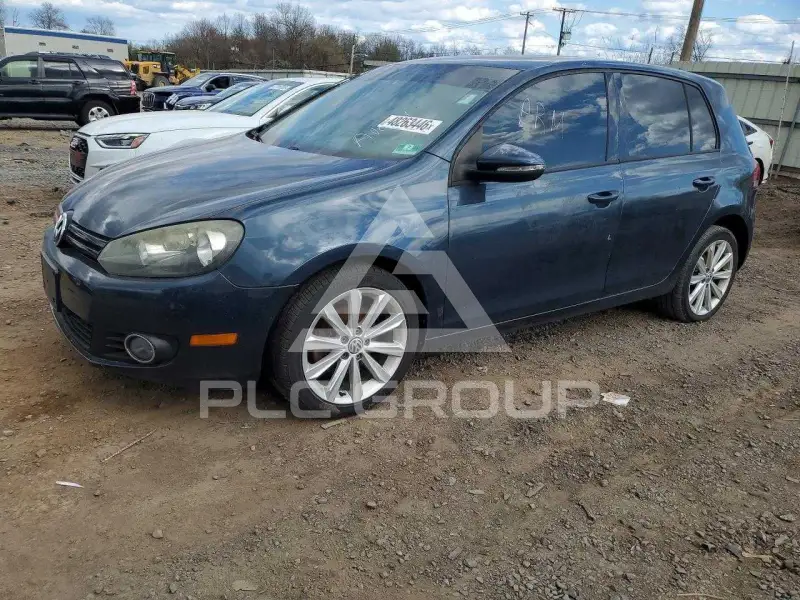 2012 Volkswagen GOLF photo