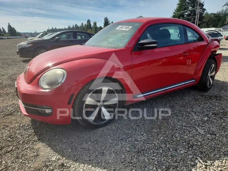 2012 Volkswagen BEETLE фото