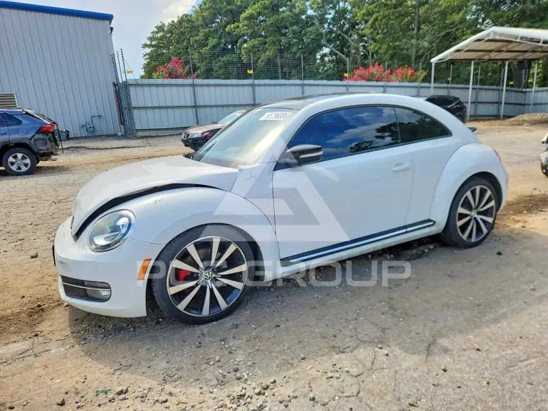 2012 Volkswagen BEETLE фото