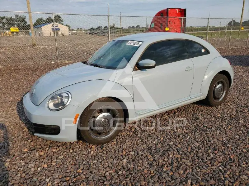 2012 Volkswagen BEETLE фото
