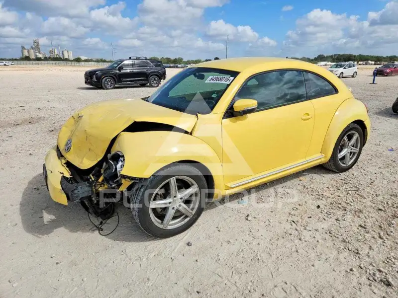 2012 Volkswagen BEETLE фото