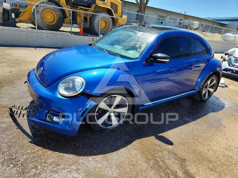 2012 Volkswagen BEETLE фото