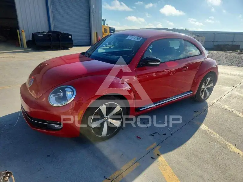 2012 Volkswagen BEETLE photo