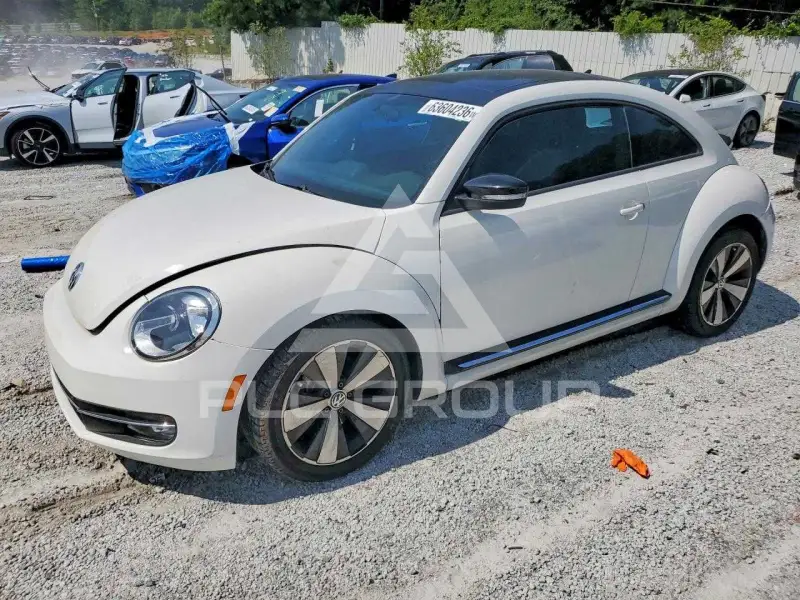 2012 Volkswagen BEETLE photo