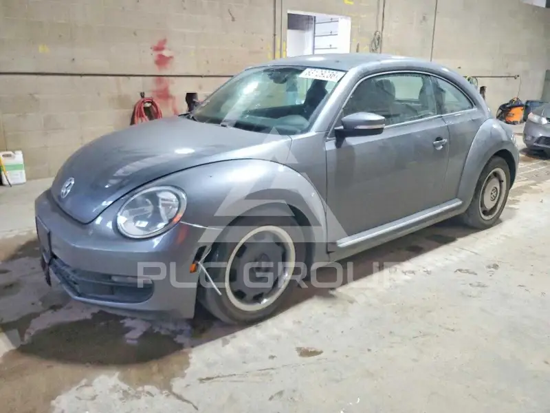 2012 Volkswagen BEETLE фото