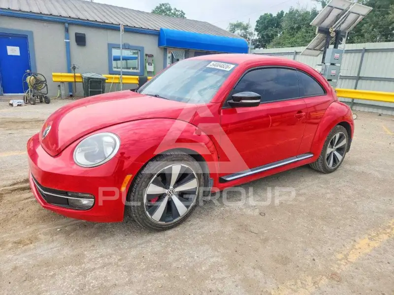 2012 Volkswagen BEETLE фото