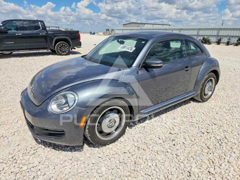 2012 Volkswagen BEETLE фото