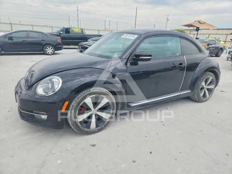2012 Volkswagen BEETLE фото
