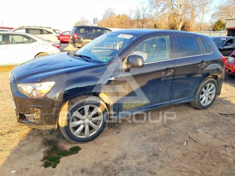 2013 Mitsubishi OUTLANDER фото