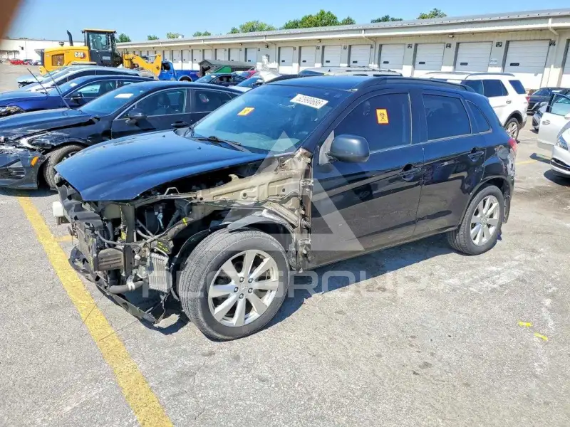 2013 Mitsubishi OUTLANDER фото