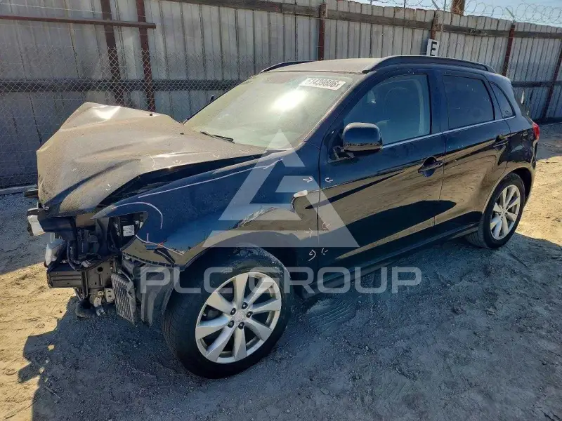 2013 Mitsubishi OUTLANDER фото
