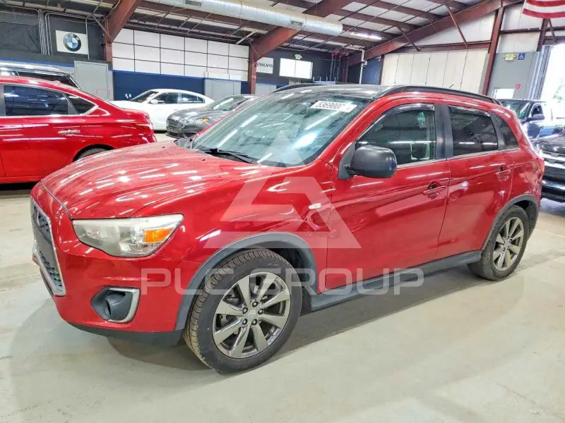 2013 Mitsubishi OUTLANDER фото