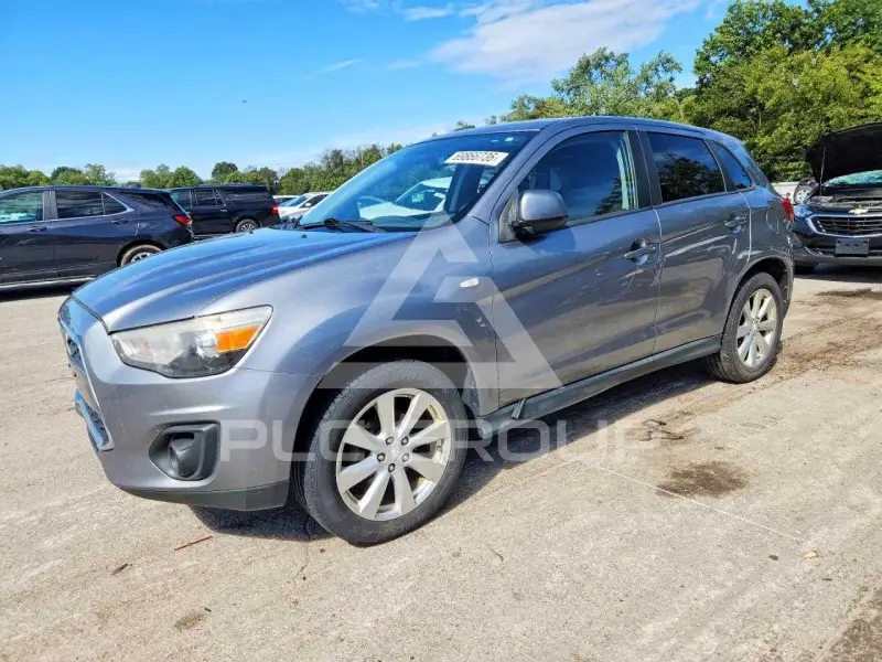 2013 Mitsubishi OUTLANDER фото