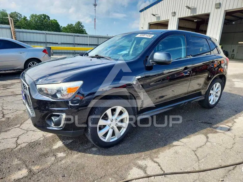 2013 Mitsubishi OUTLANDER фото