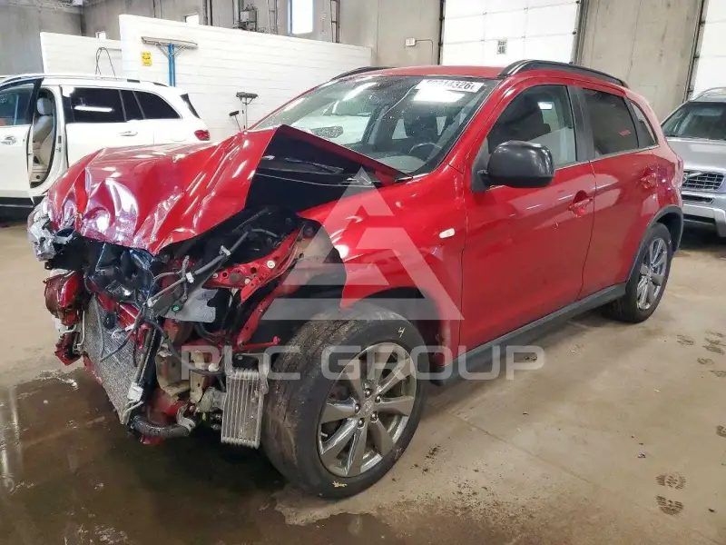2013 Mitsubishi OUTLANDER фото