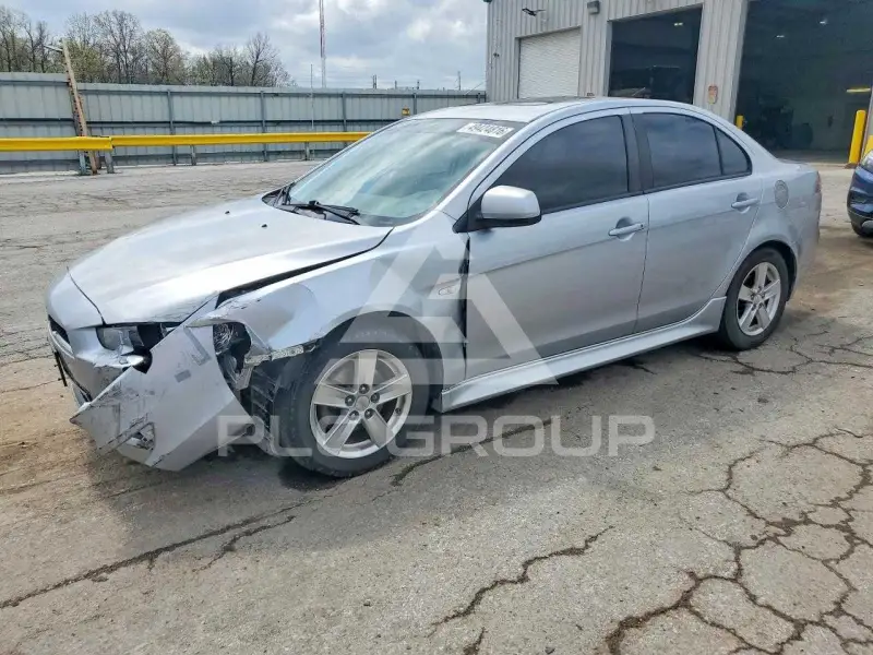 2013 Mitsubishi LANCER photo