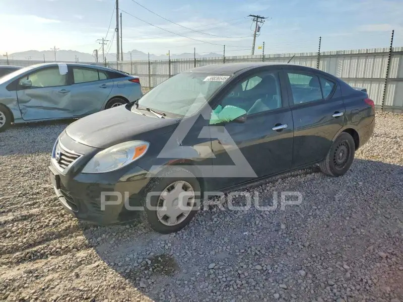 2013 Nissan VERSA фото