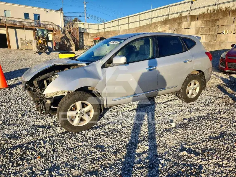 2013 Nissan ROGUE фото
