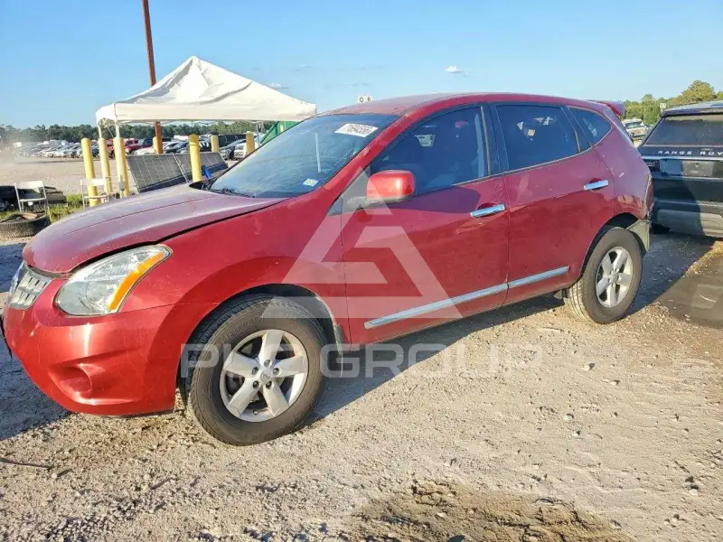 2013 Nissan ROGUE photo