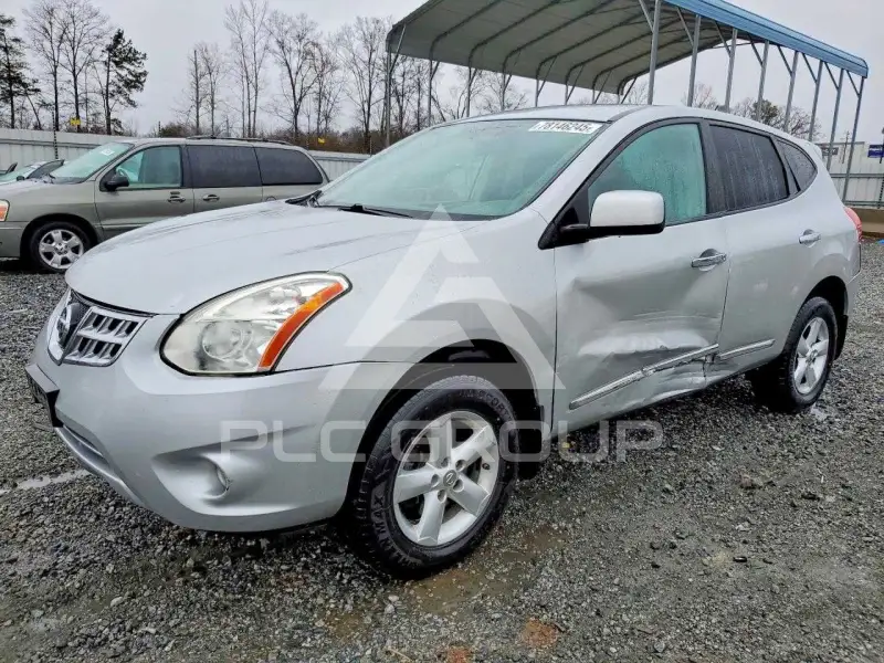 2013 Nissan ROGUE photo