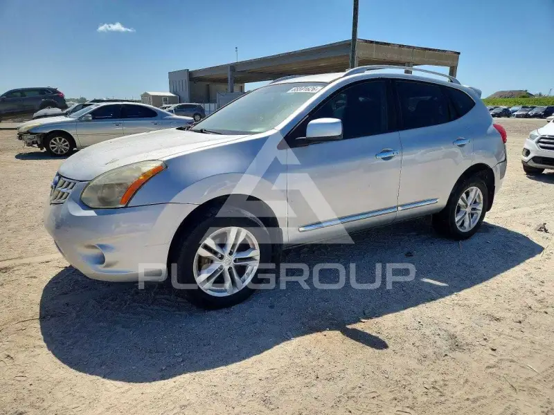 2013 Nissan ROGUE фото